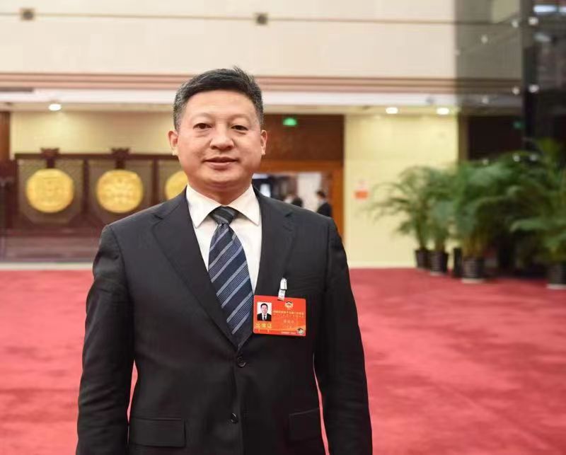 政协委员李文平:实现生态价值,推进我区碳汇交易中心落地 - 凤凰报道